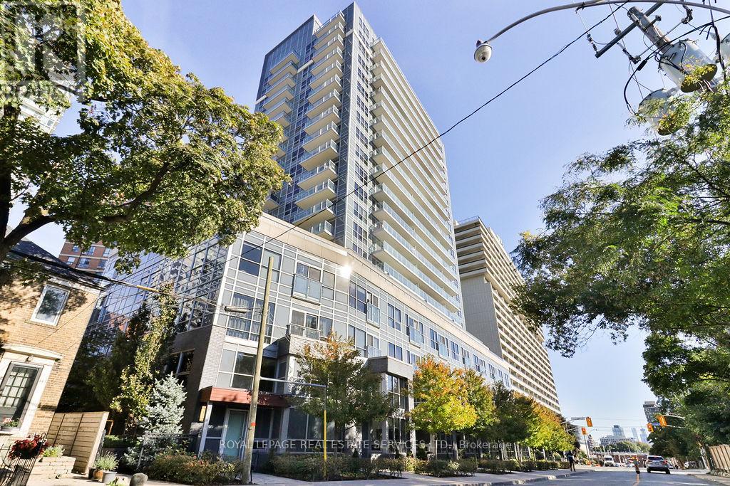 908 - 58 Orchard View Boulevard Property Photo 1