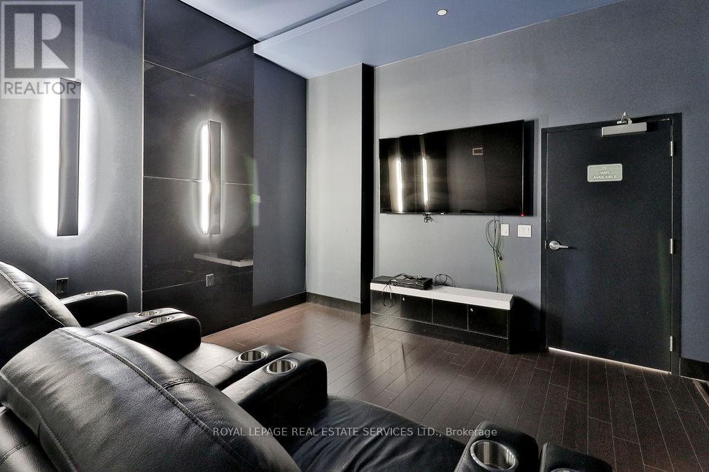 908 - 58 Orchard View Boulevard Property Photo 33