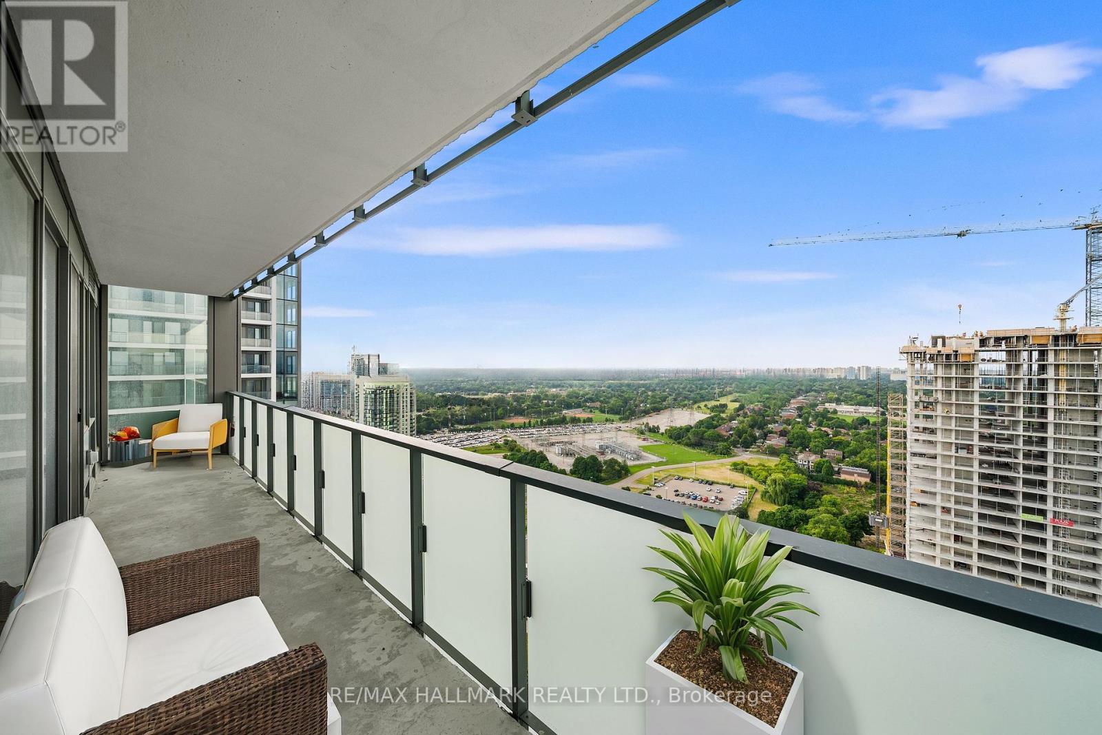 N2708 - 7 Golden Lion Heights Property Photo 12