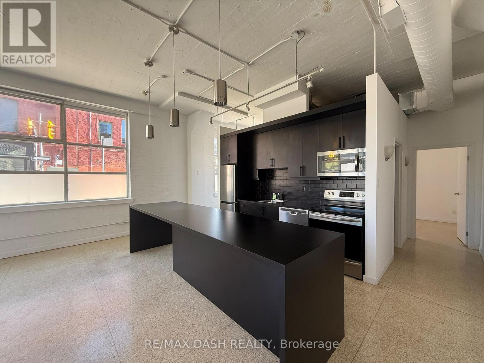 104 - 365 Dundas Street E Property Photo 5