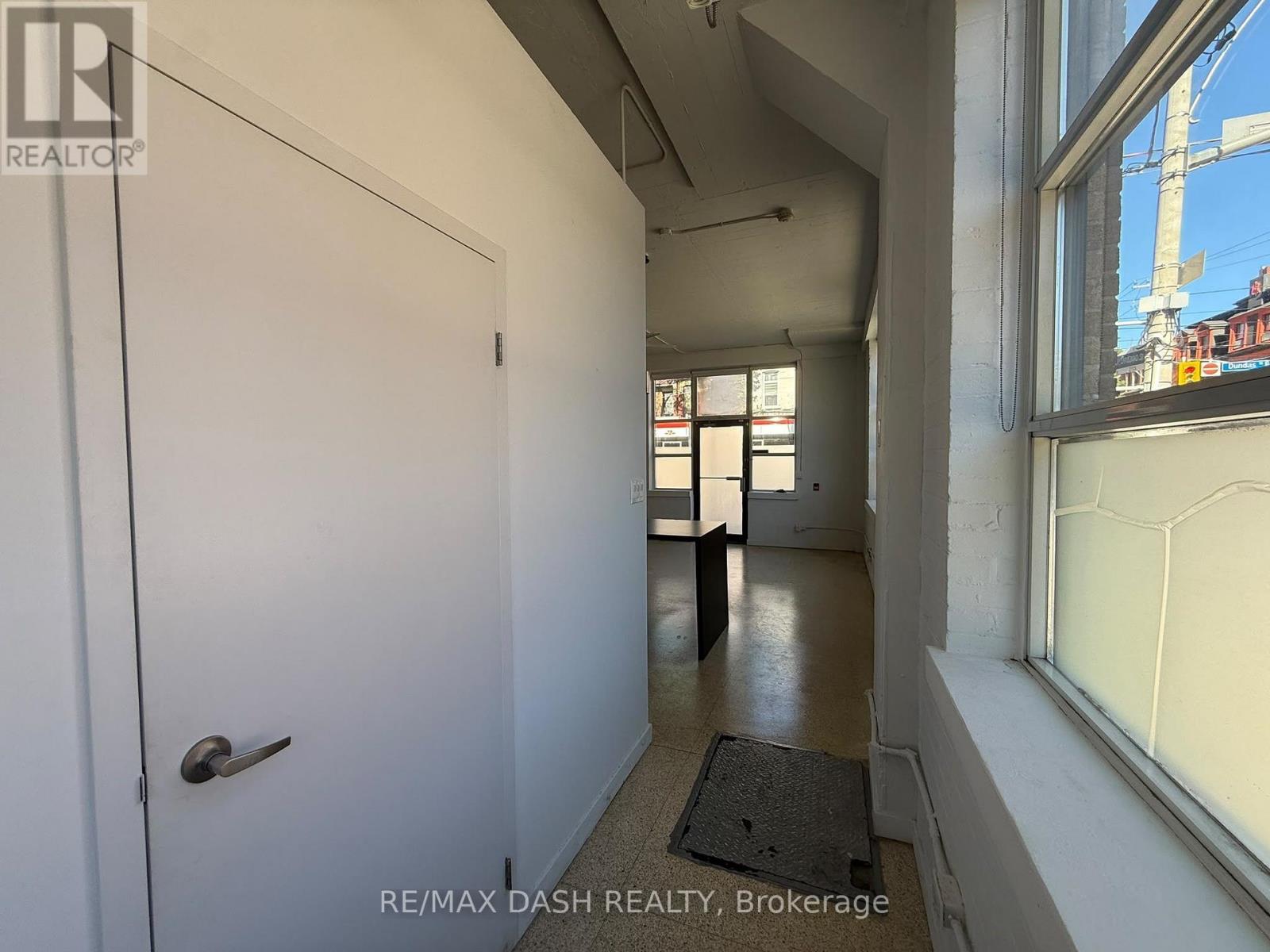 104 - 365 Dundas Street E Property Photo 10