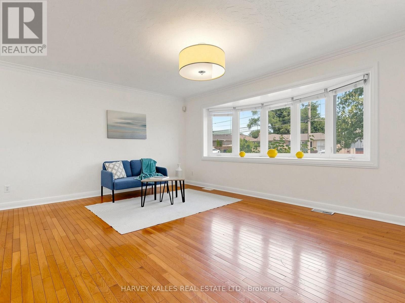 87 Combe Avenue Property Photo 5