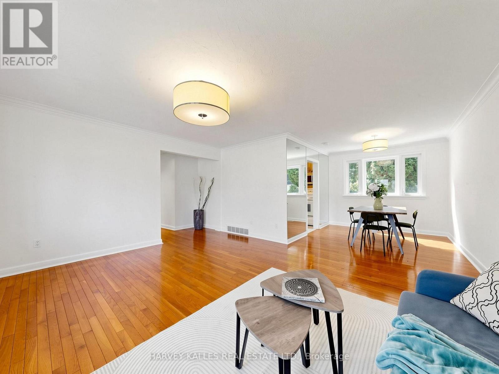87 Combe Avenue Property Photo 6