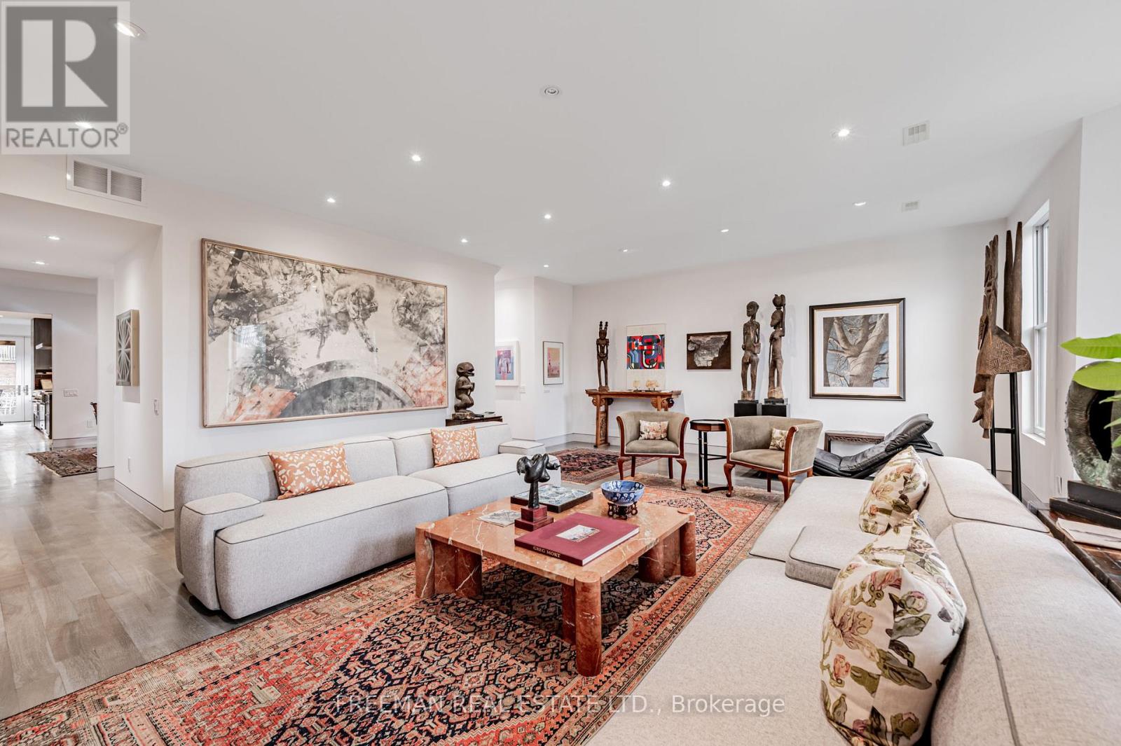 Upper - 21 Howland Avenue Property Photo 8
