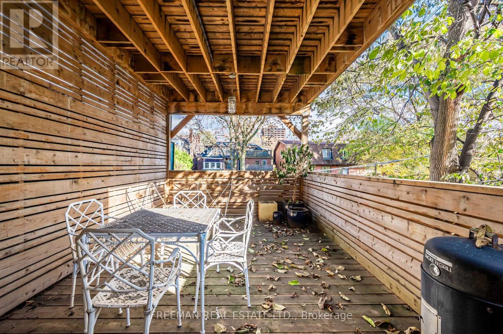 Upper - 21 Howland Avenue Property Photo 37