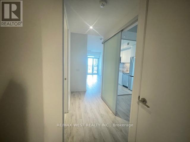 910 - 50 Power Street Property Photo 10