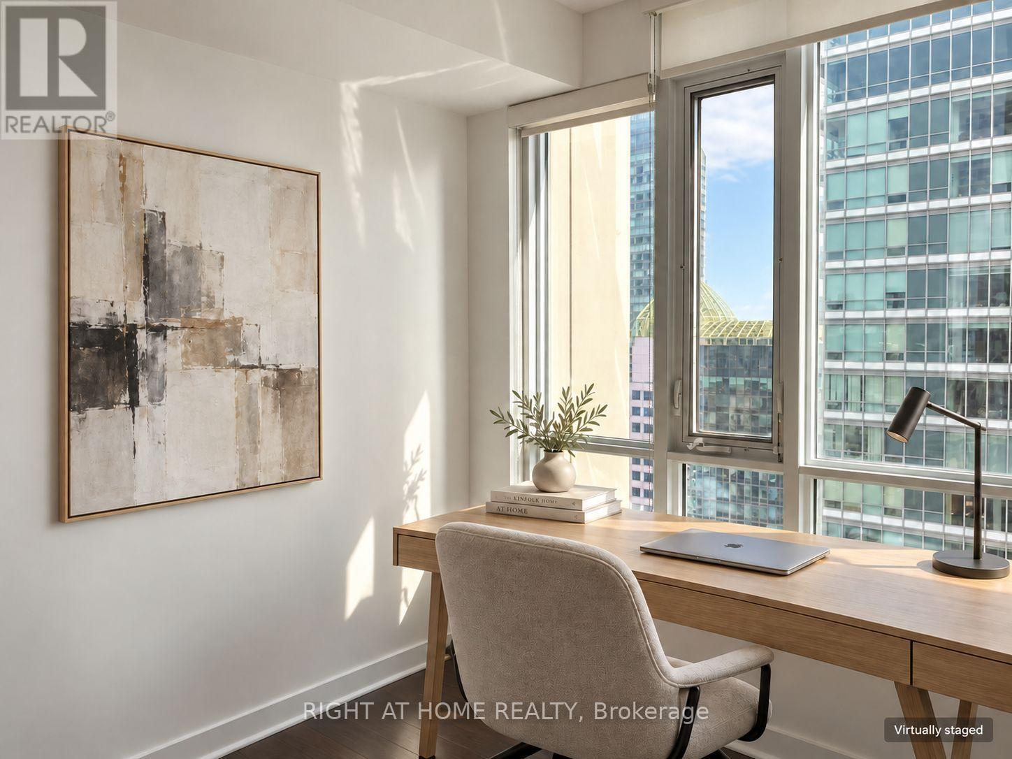 3809 - 295 Adelaide Street W Property Photo 2