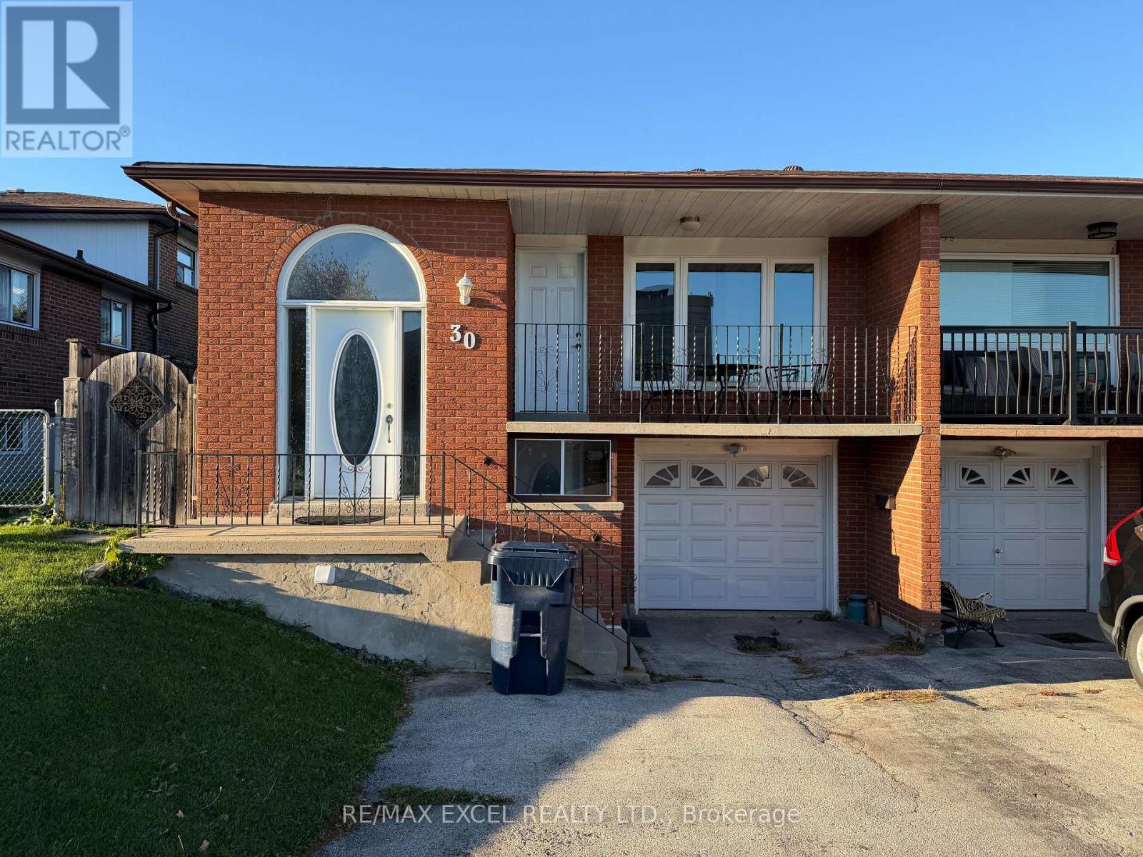 Bsmt - 30 Hazelnut Crescent Property Photo 1