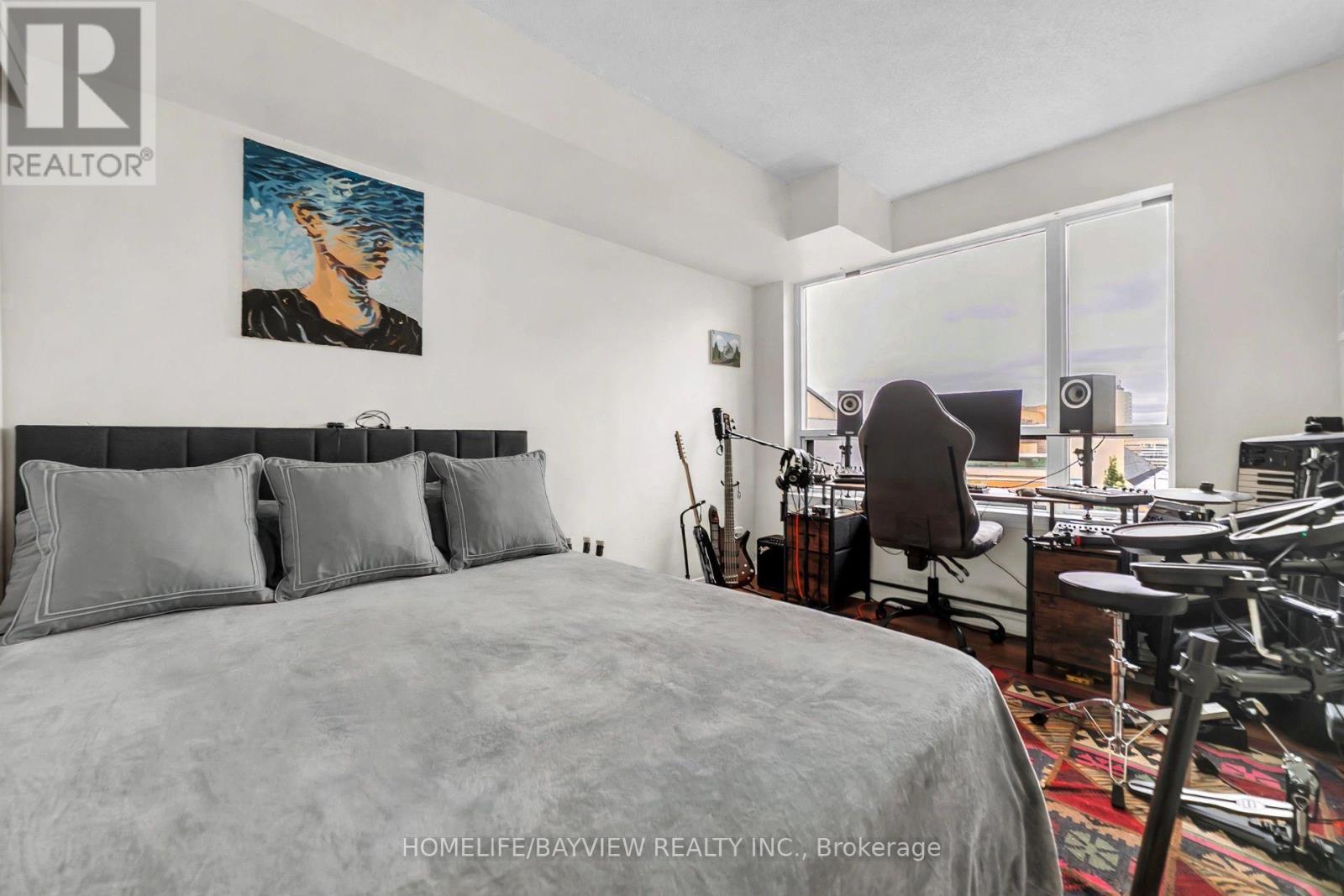 709 - 155 Beecroft Road Property Photo 17