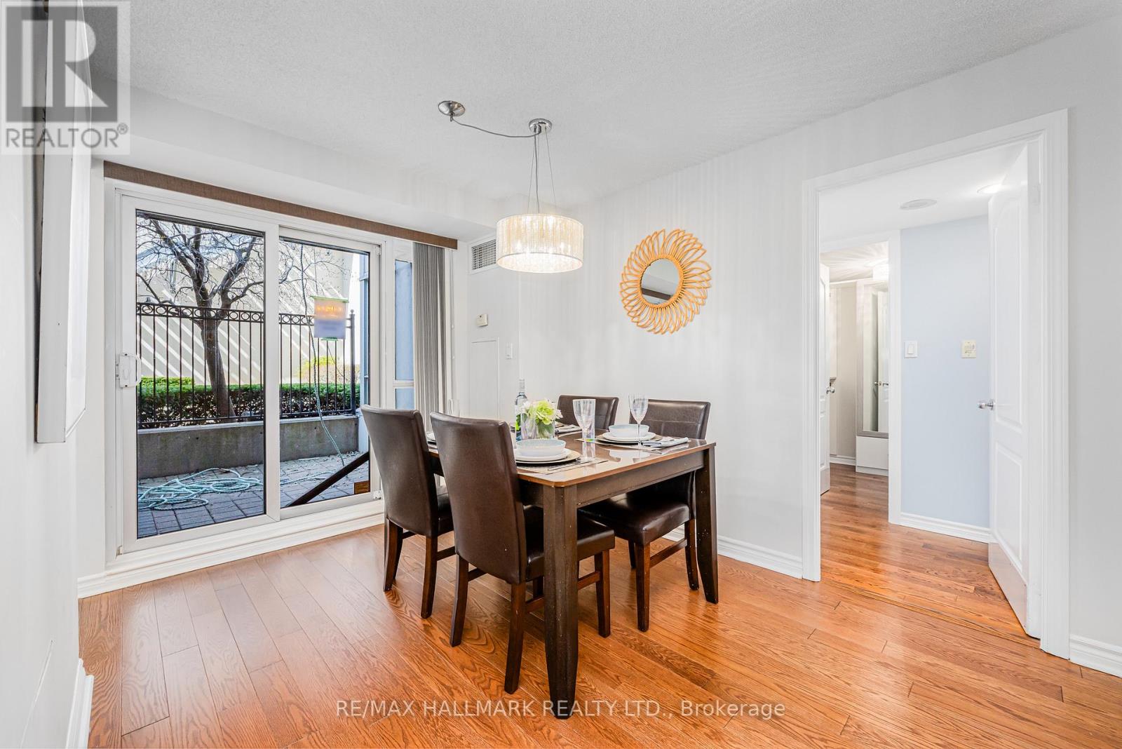 112 - 3 Rean Drive Property Photo 10