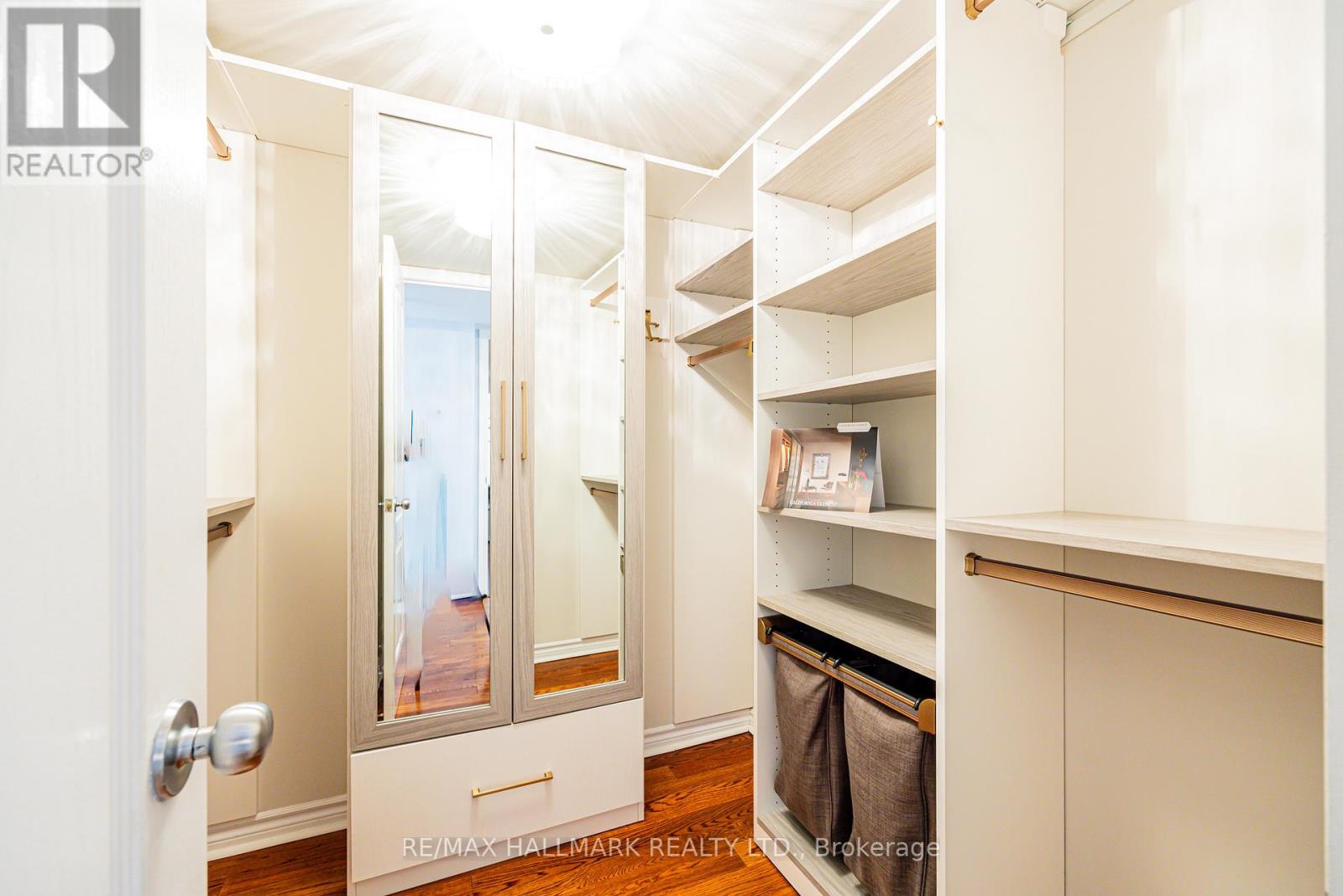 112 - 3 Rean Drive Property Photo 15