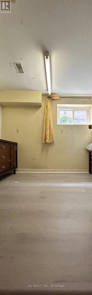 Renovated Bedroom A Bsmt - 186 Wilfred Ave Avenue Property Photo 1