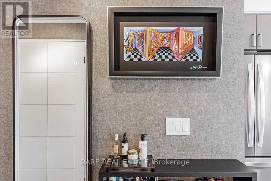 1109 - 50 Wellesley Street E Property Photo 18