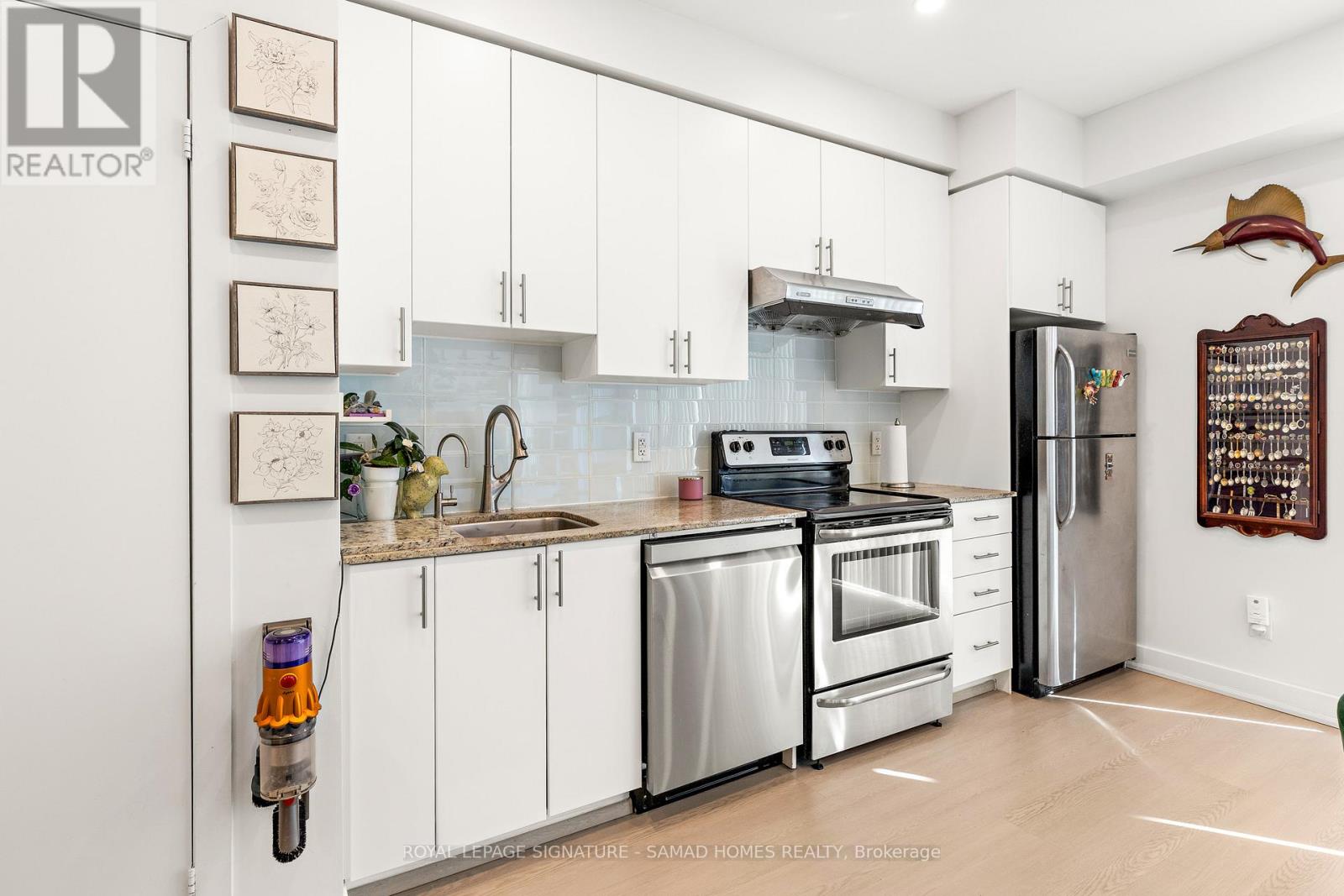 Ph2612 - 225 Sackville Street Property Photo 6