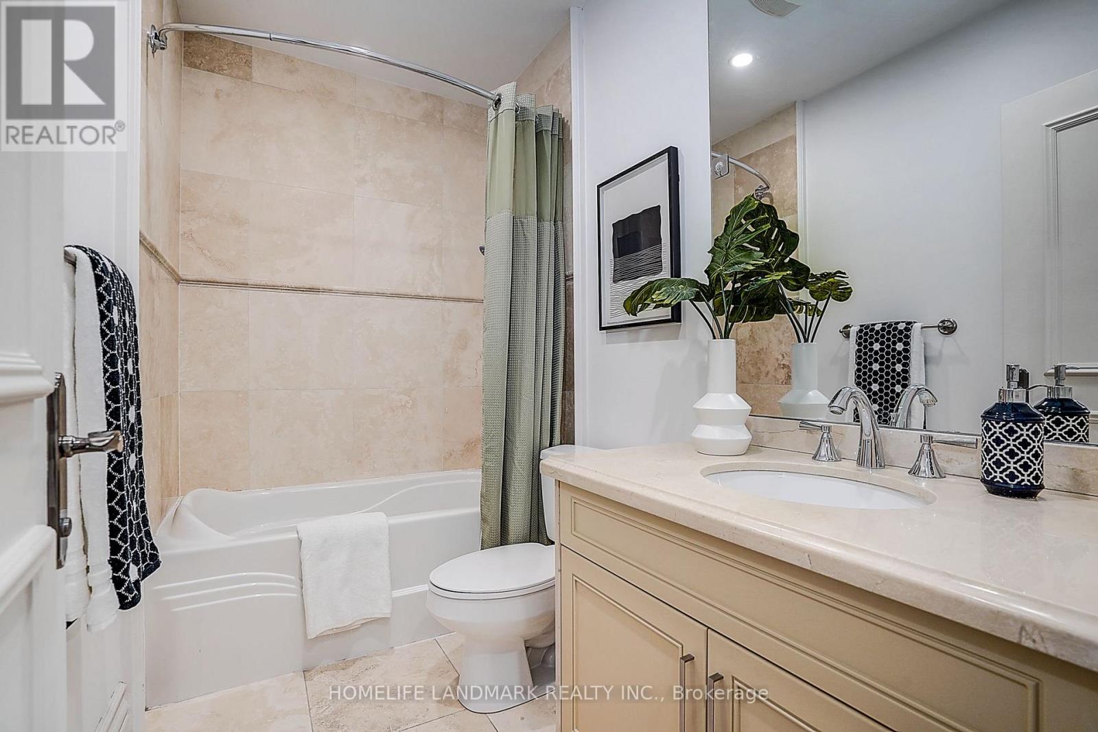 332 Greenfield Avenue Property Photo 33