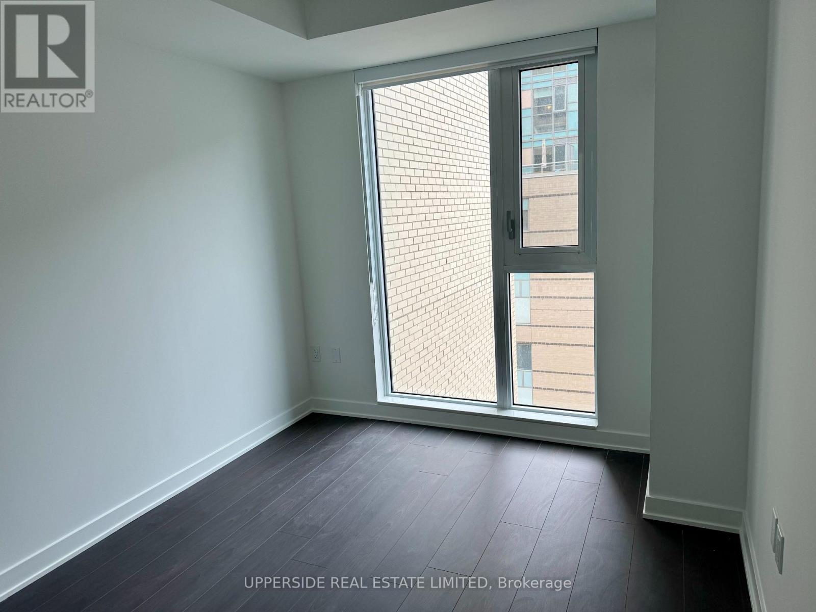 602 - 543 Richmond Street W Property Photo 6