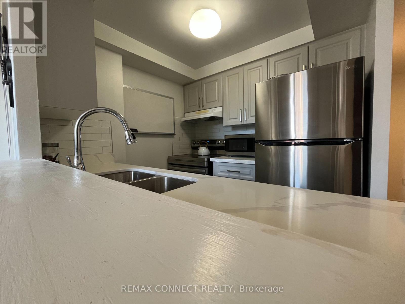 601 - 117 Gerrard Street Property Photo 11