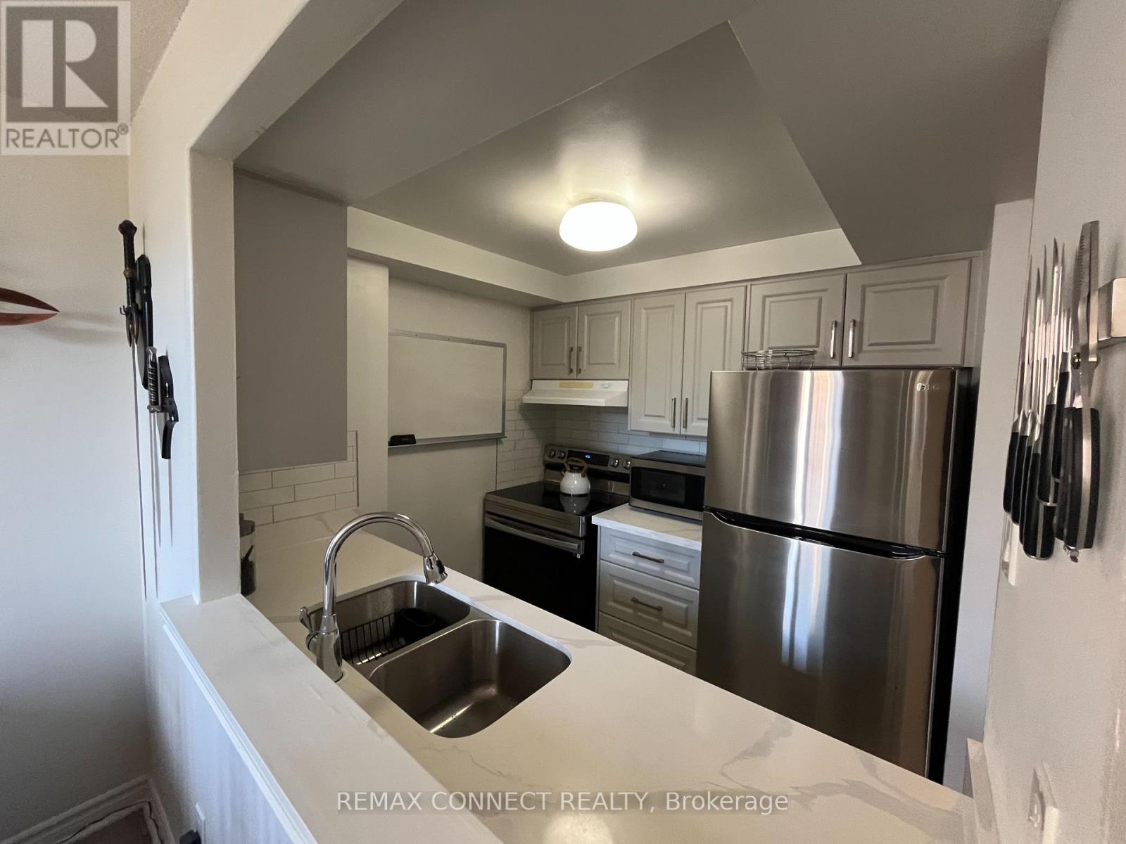 601 - 117 Gerrard Street Property Photo 12