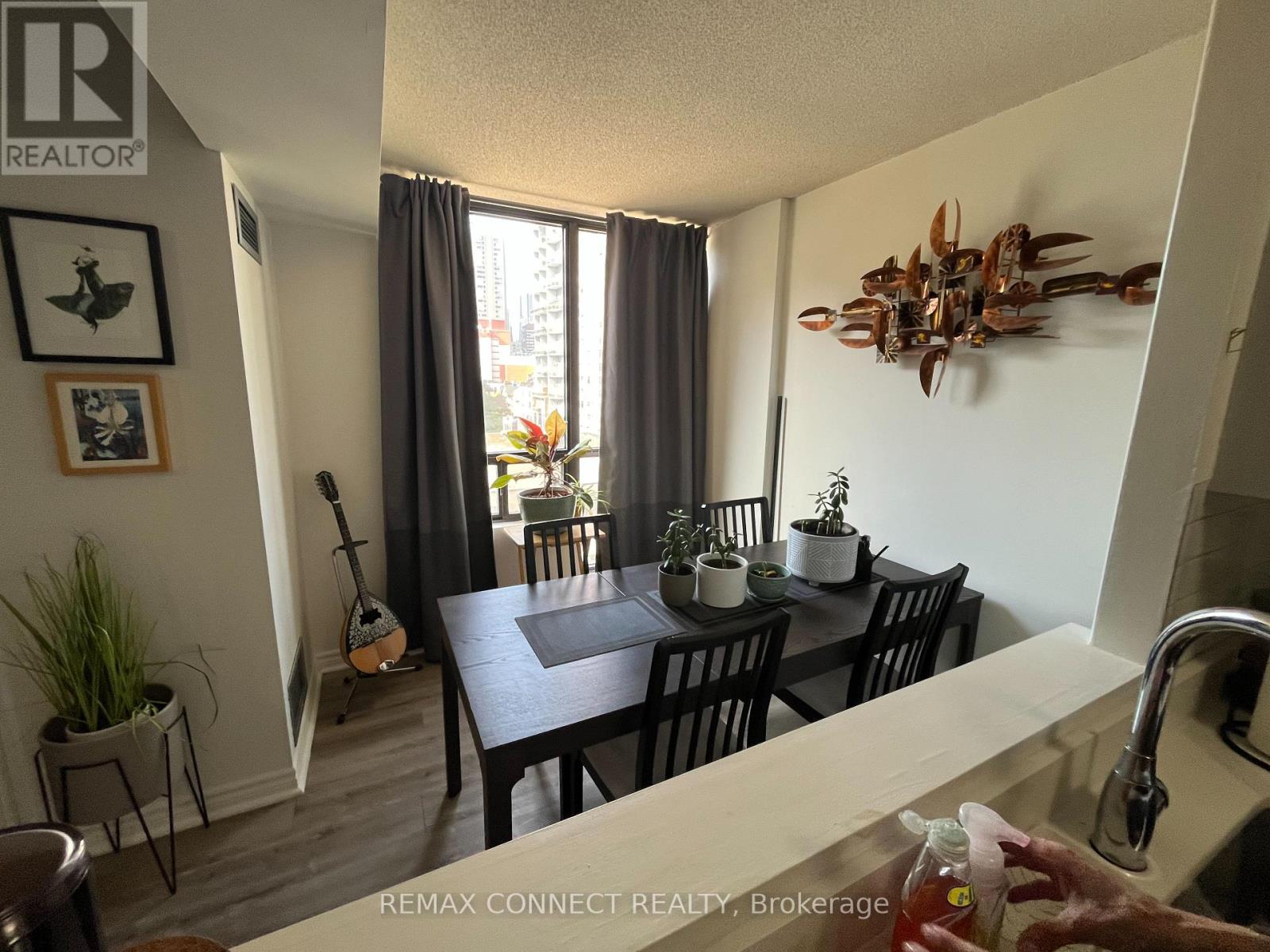 601 - 117 Gerrard Street Property Photo 15