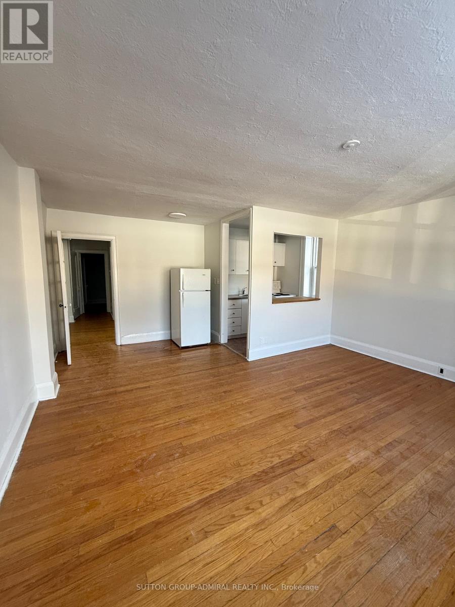 6 - 464 Spadina Road Property Photo 4