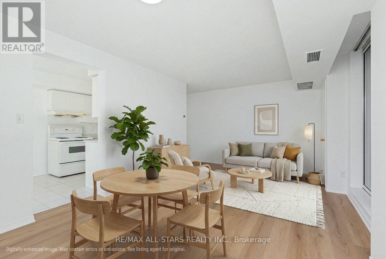 1505 - 18 Hillcrest Avenue Property Photo 3