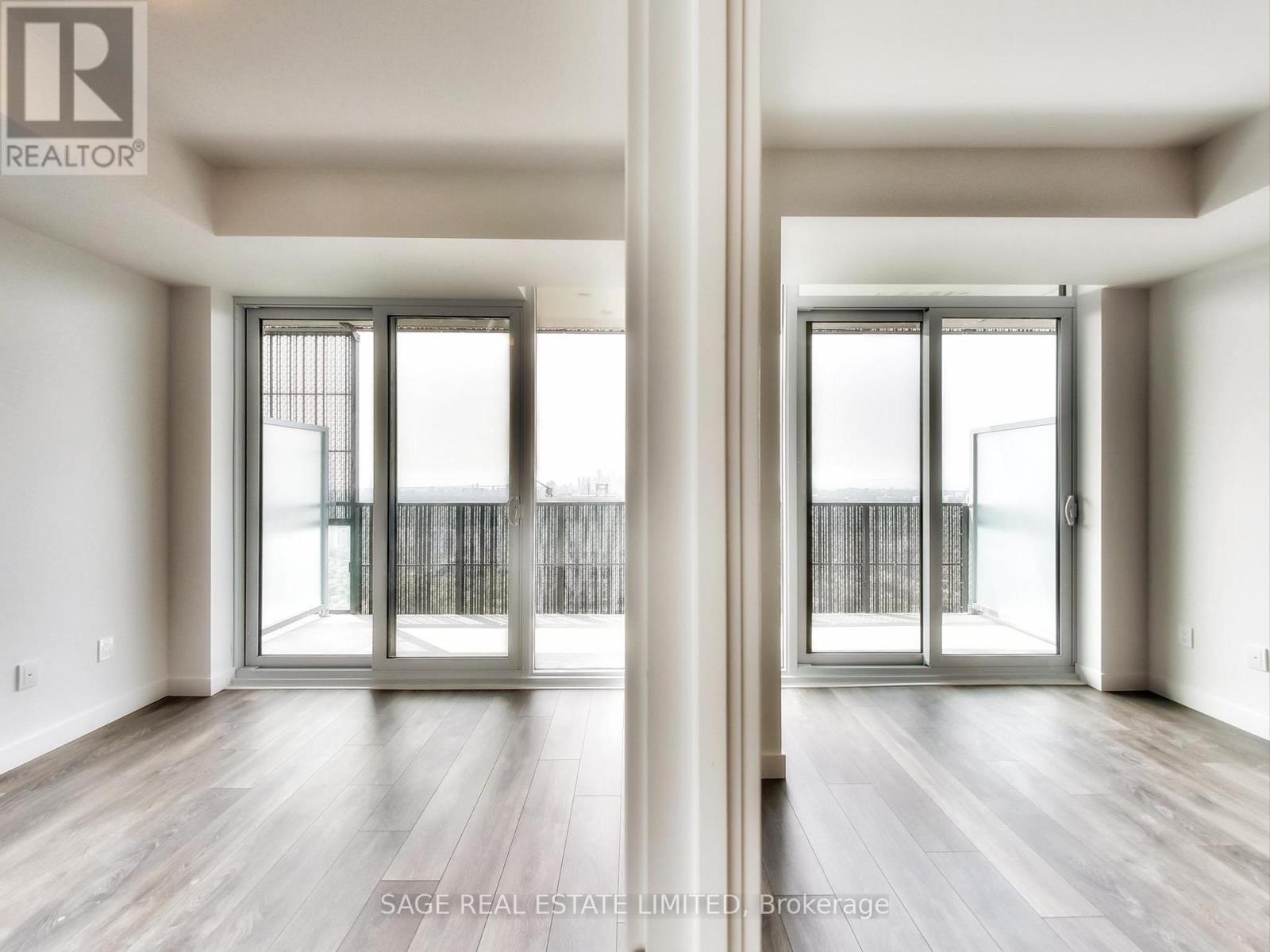 5012 - 8 Eglinton Avenue E Property Photo 20
