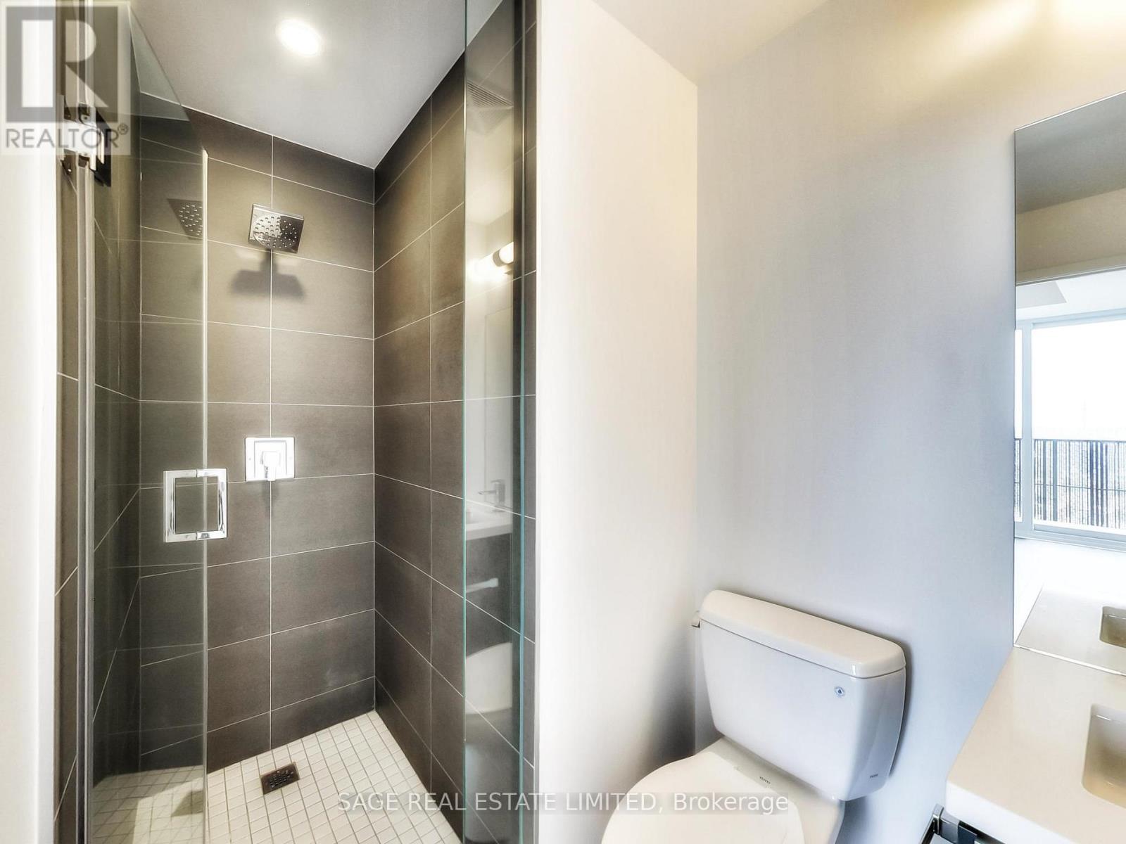 5012 - 8 Eglinton Avenue E Property Photo 24