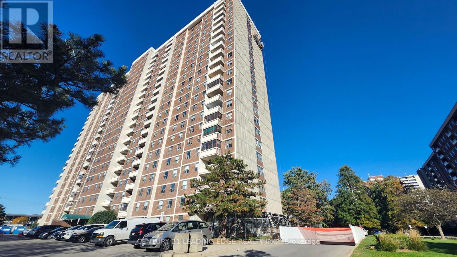 311 - 205 HILDA AVENUE Property Photo 1