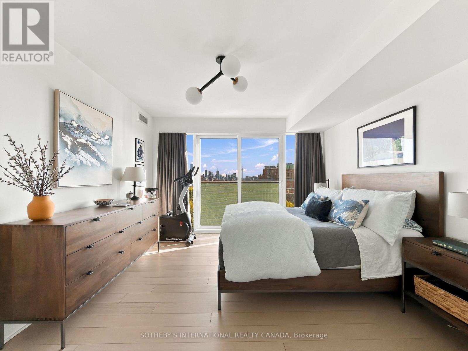 1310 - 99 Foxbar Road Property Photo 15