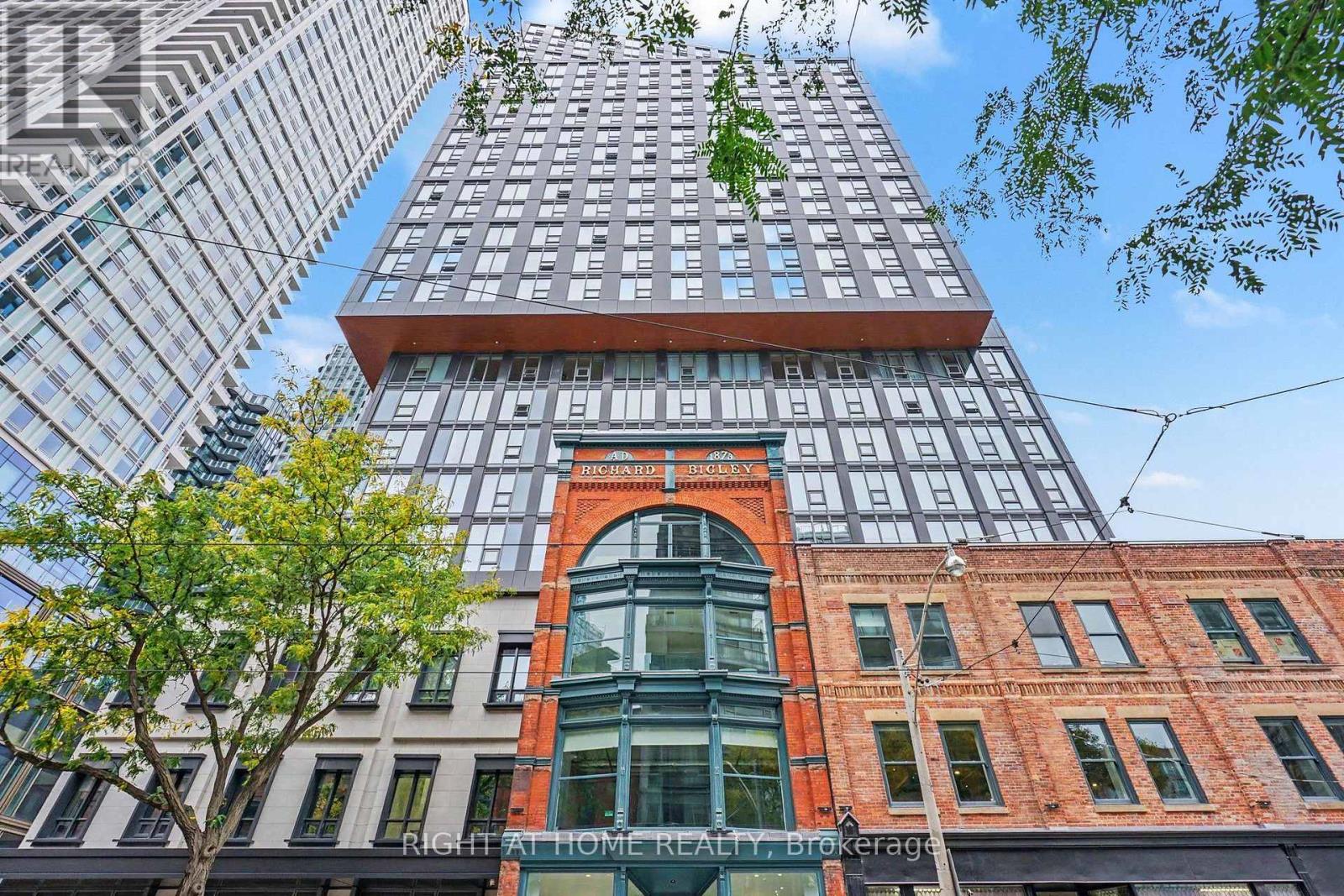 3009 - 100 QUEEN STREET E Property Photo 1