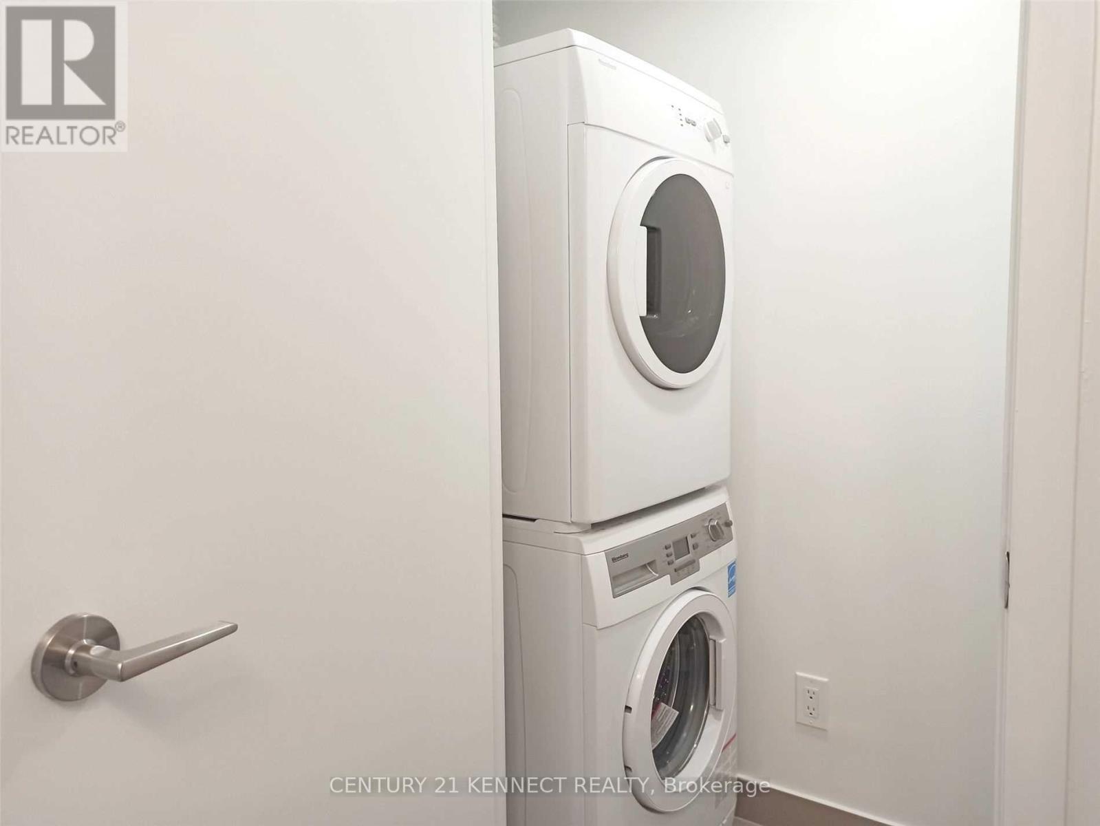 714 - 125 Redpath Avenue Property Photo 11