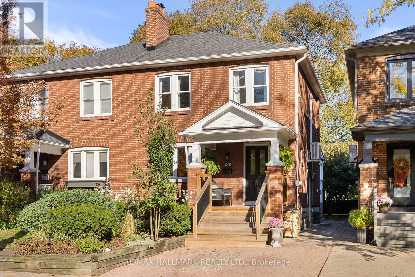 39 Thurston Road Property Photo 1