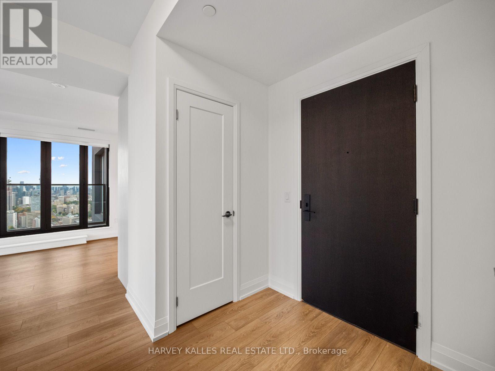 3703 - 20 Soudan Avenue Property Photo 8