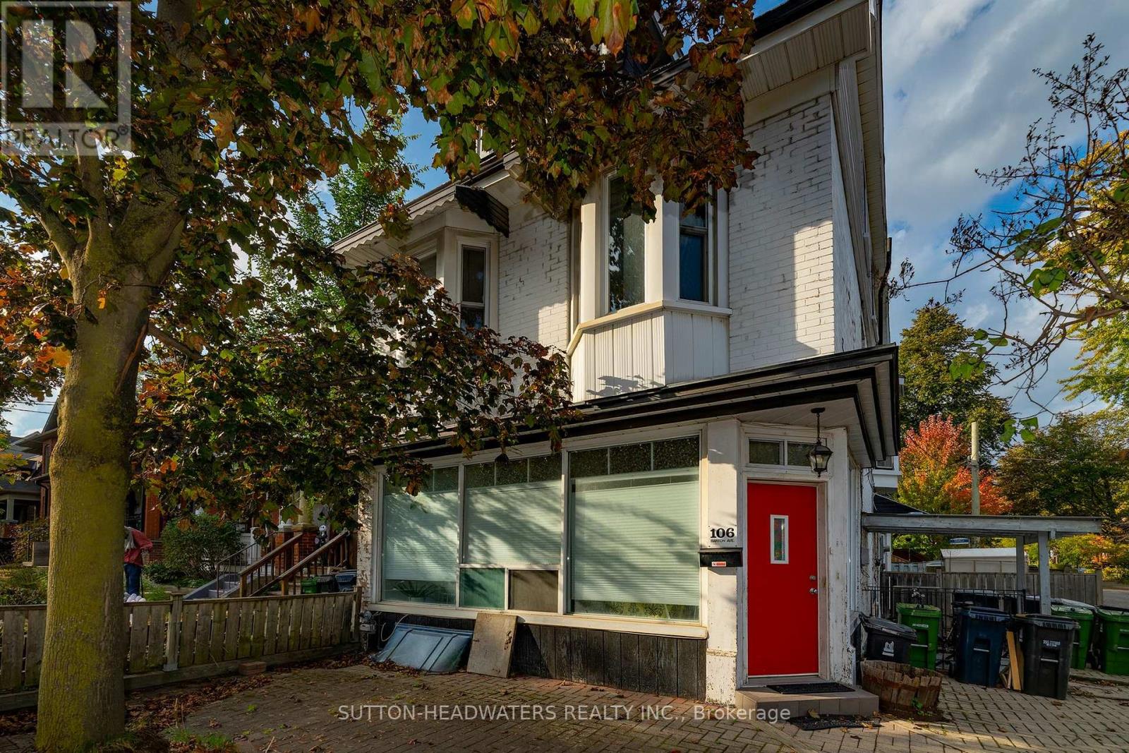 106 Barton Avenue Property Photo 3