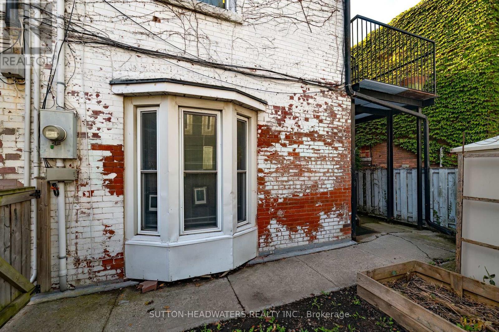 106 Barton Avenue Property Photo 6