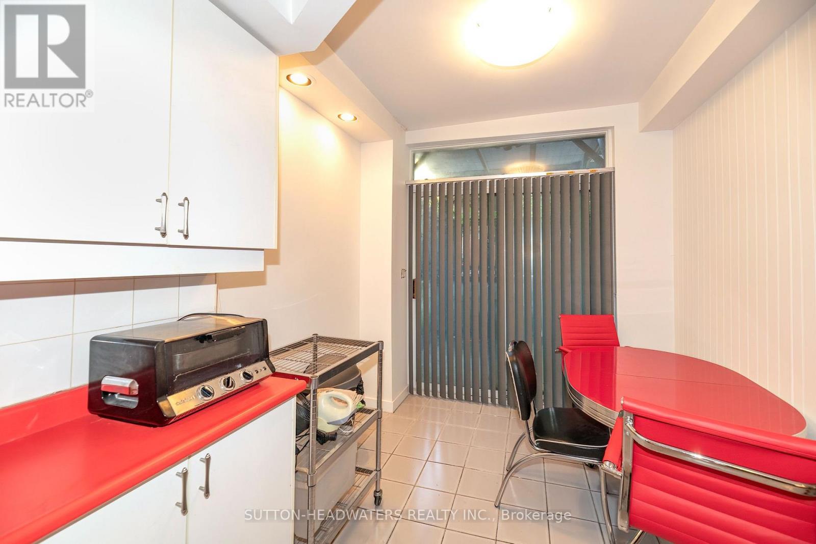 106 Barton Avenue Property Photo 14
