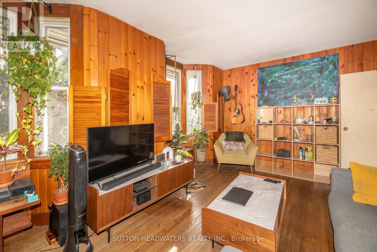106 Barton Avenue Property Photo 20