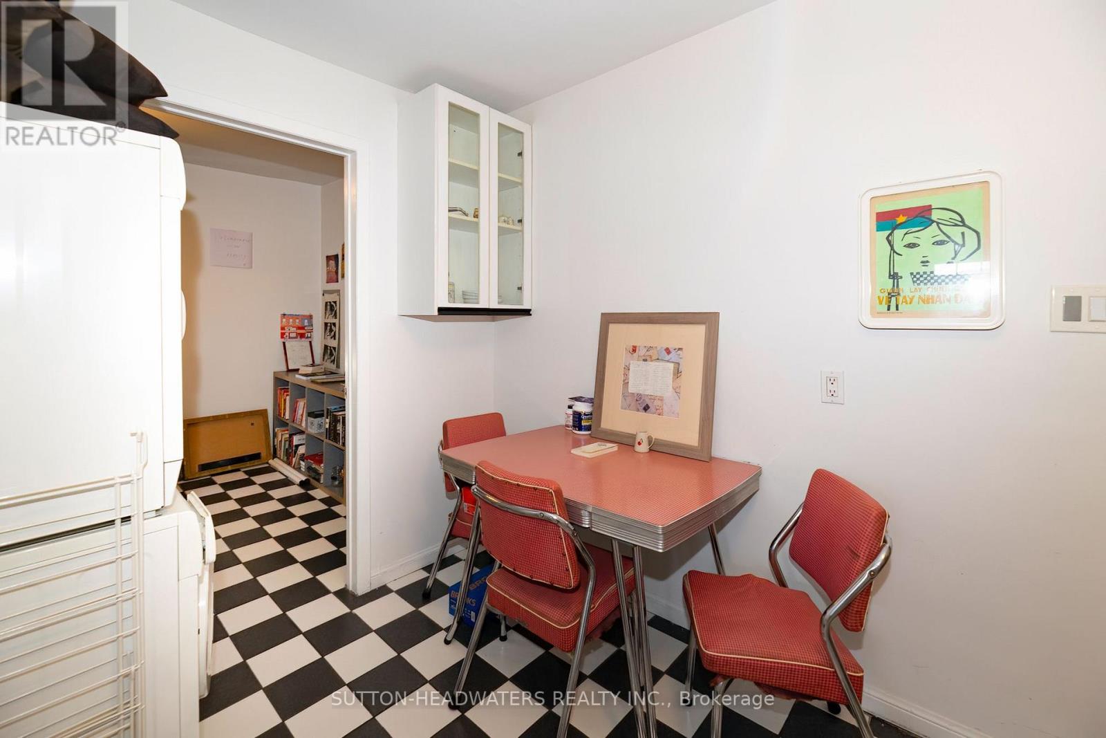 106 Barton Avenue Property Photo 28