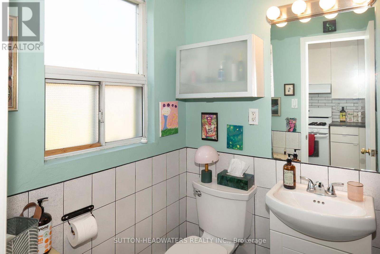 106 Barton Avenue Property Photo 38