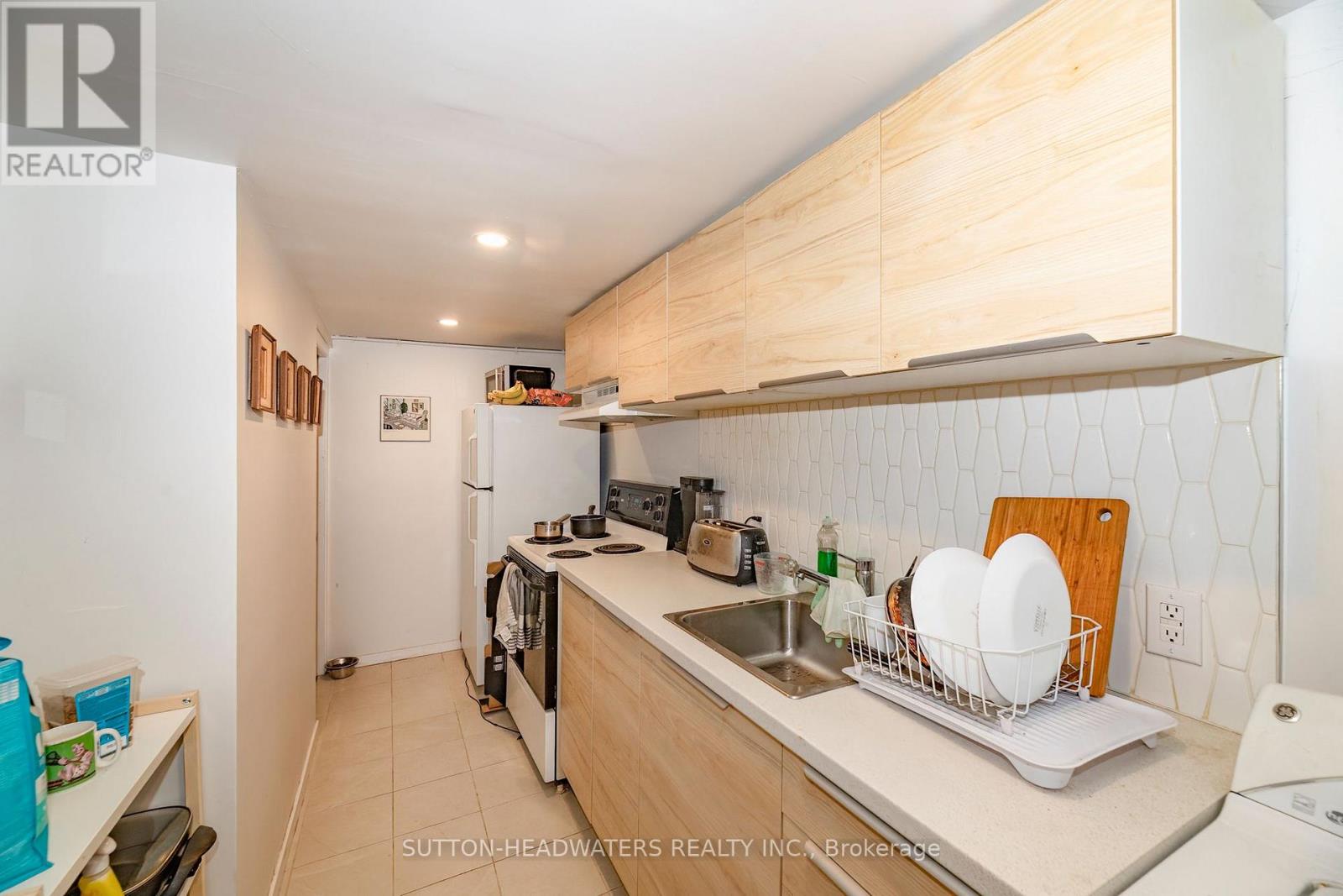 106 Barton Avenue Property Photo 44