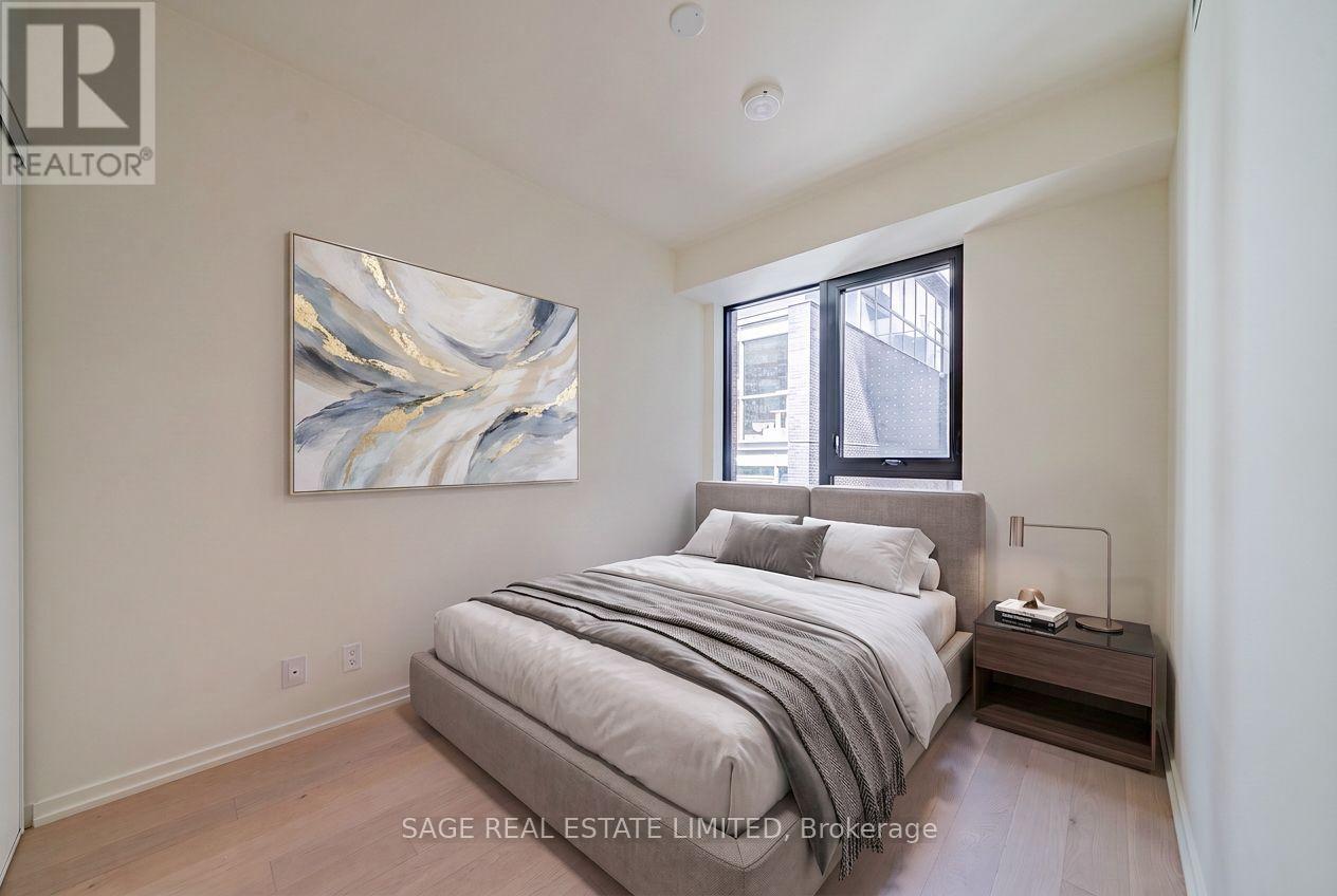 511 - 109 Erskine Avenue Property Photo 11