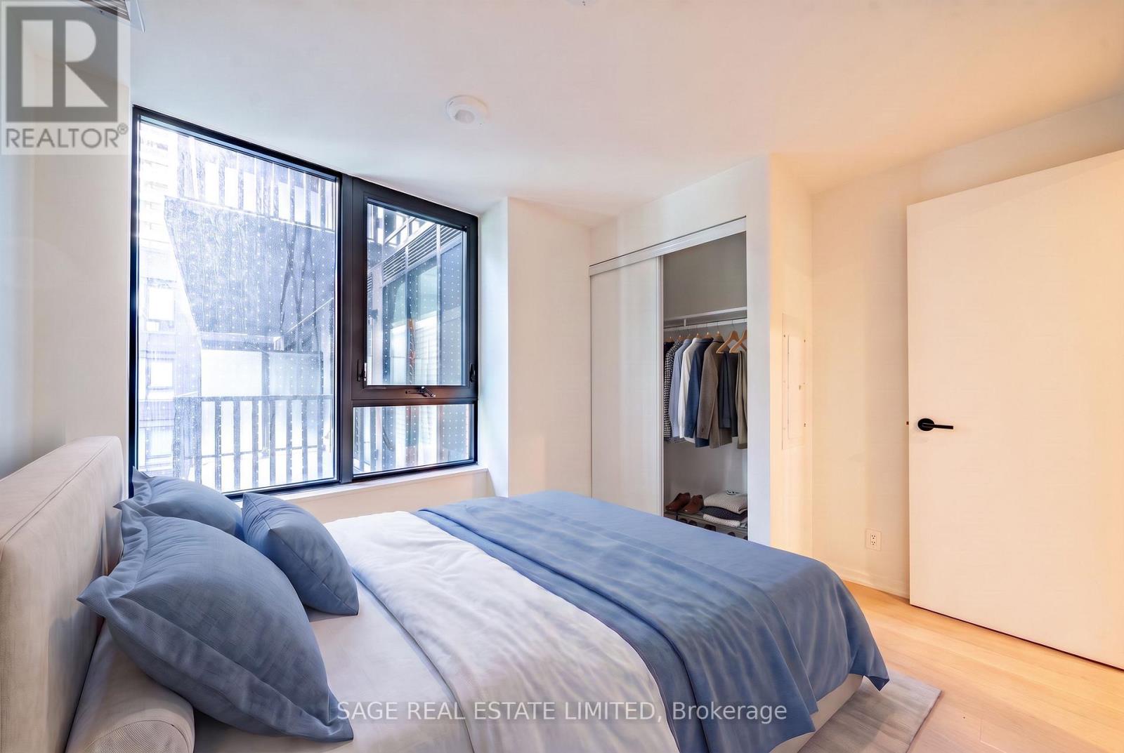 511 - 109 Erskine Avenue Property Photo 13
