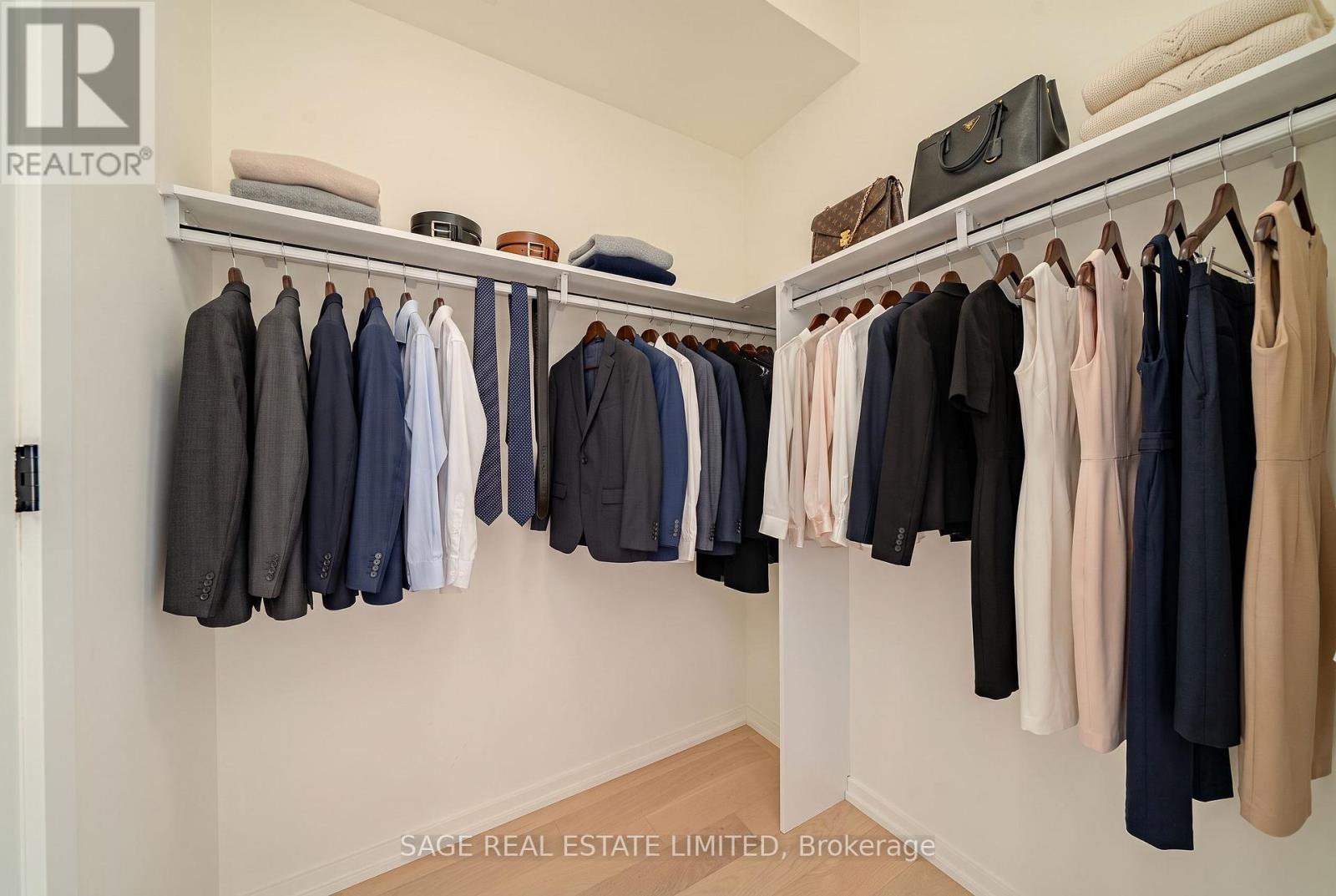 511 - 109 Erskine Avenue Property Photo 17