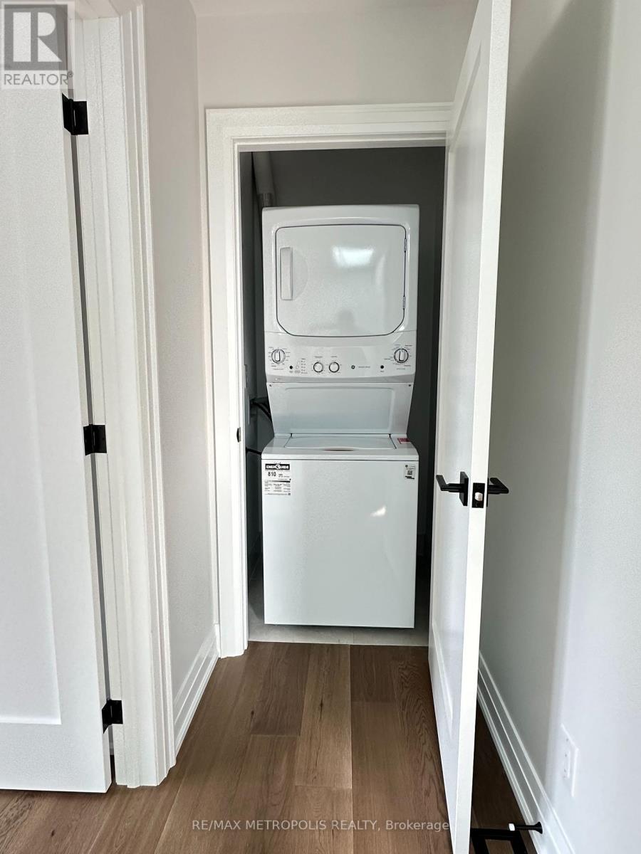 2&3 Floor - 94 Saint Clarens Avenue Property Photo 4
