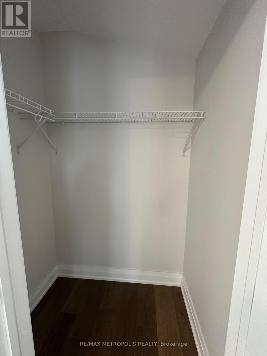 2&3 Floor - 94 Saint Clarens Avenue Property Photo 6