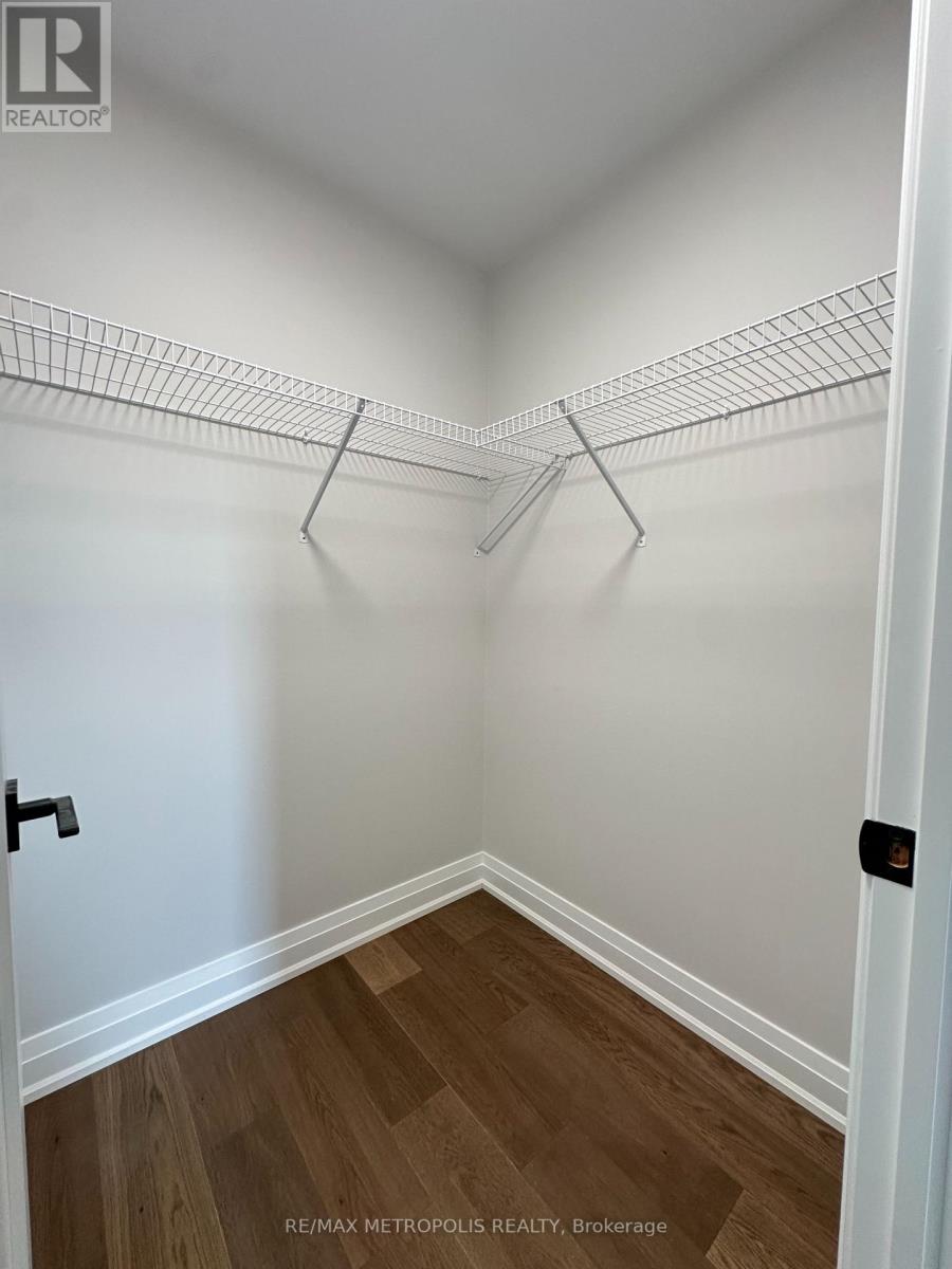 2&3 Floor - 94 Saint Clarens Avenue Property Photo 8