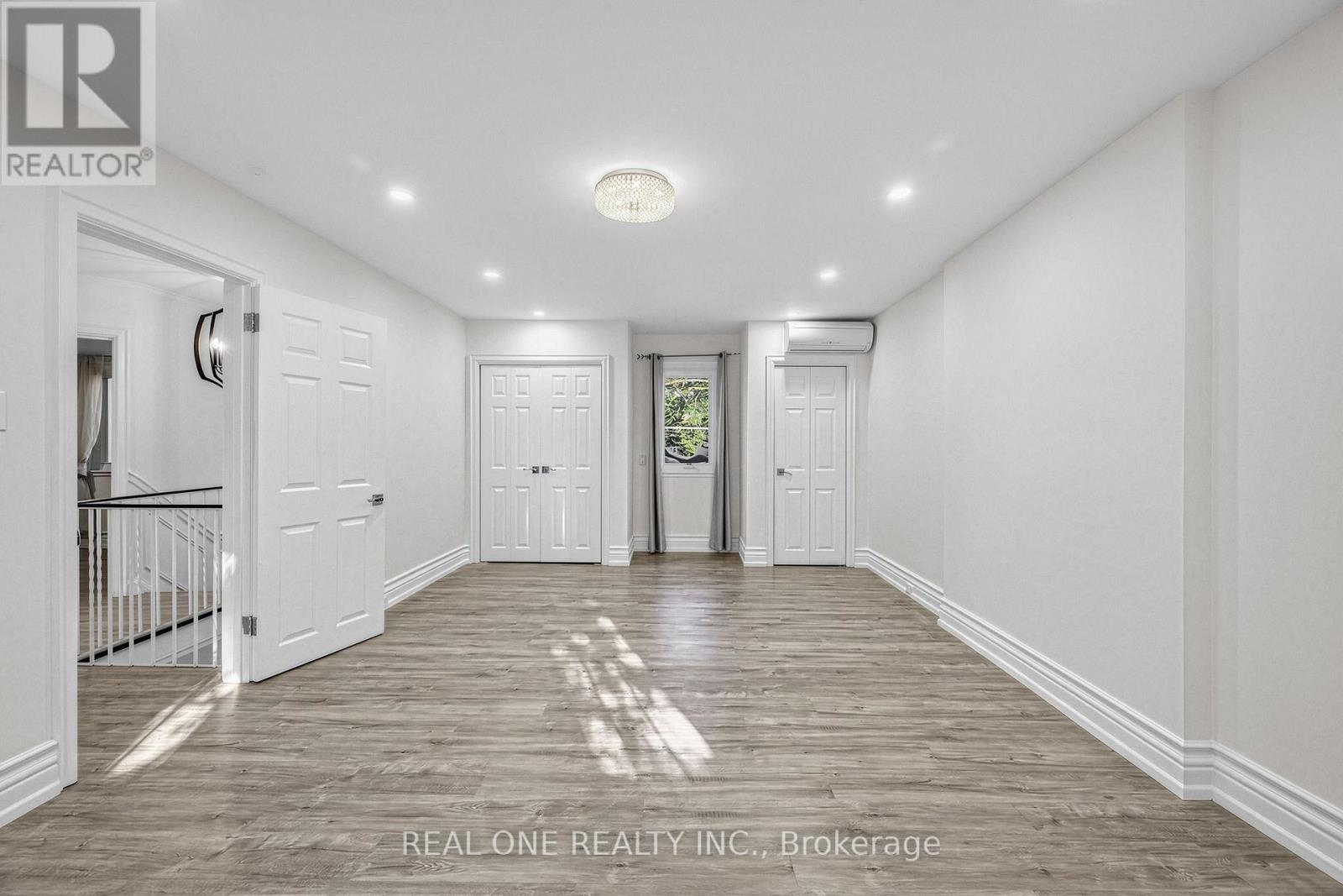 603 Spadina Road Property Photo 13