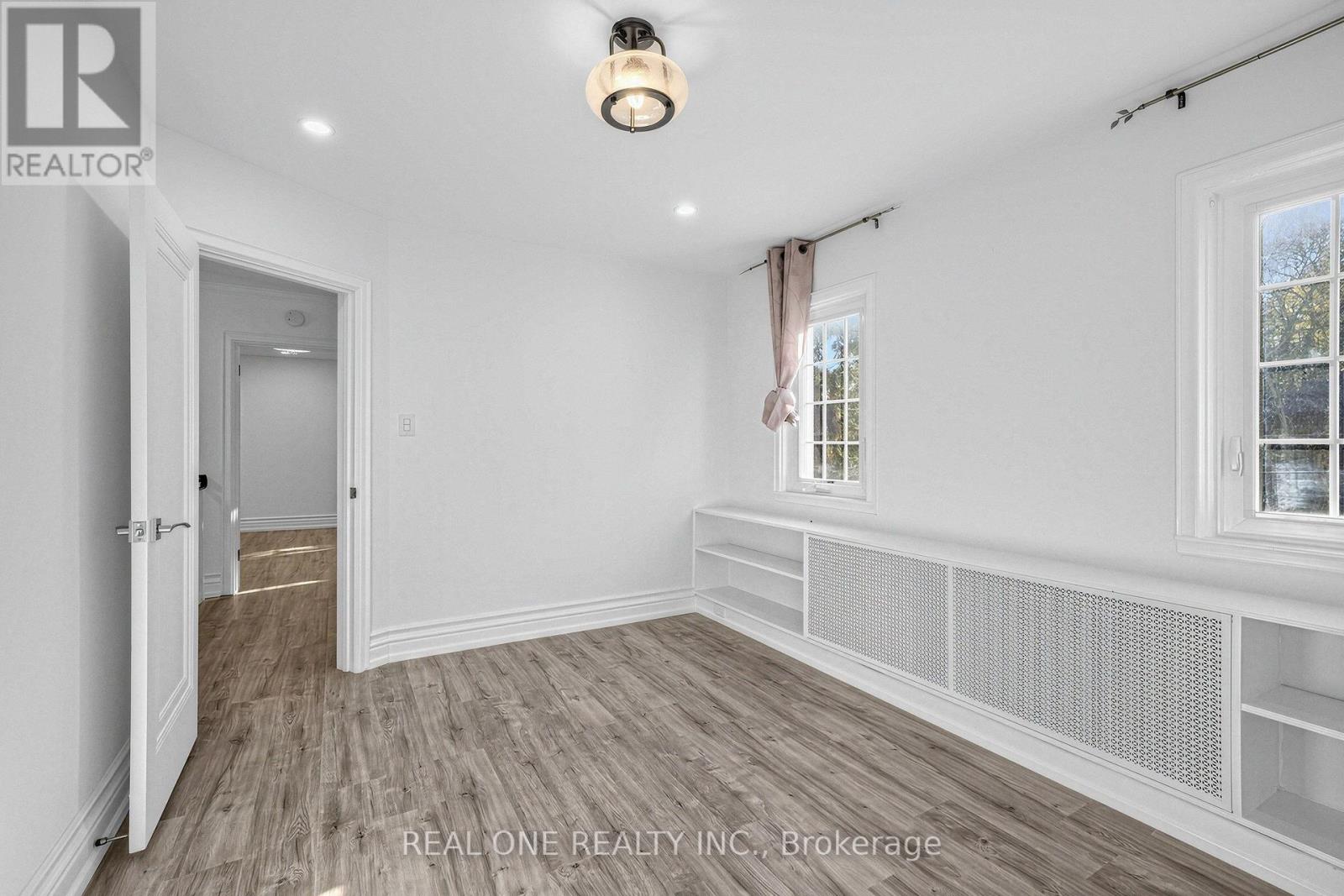 603 Spadina Road Property Photo 19