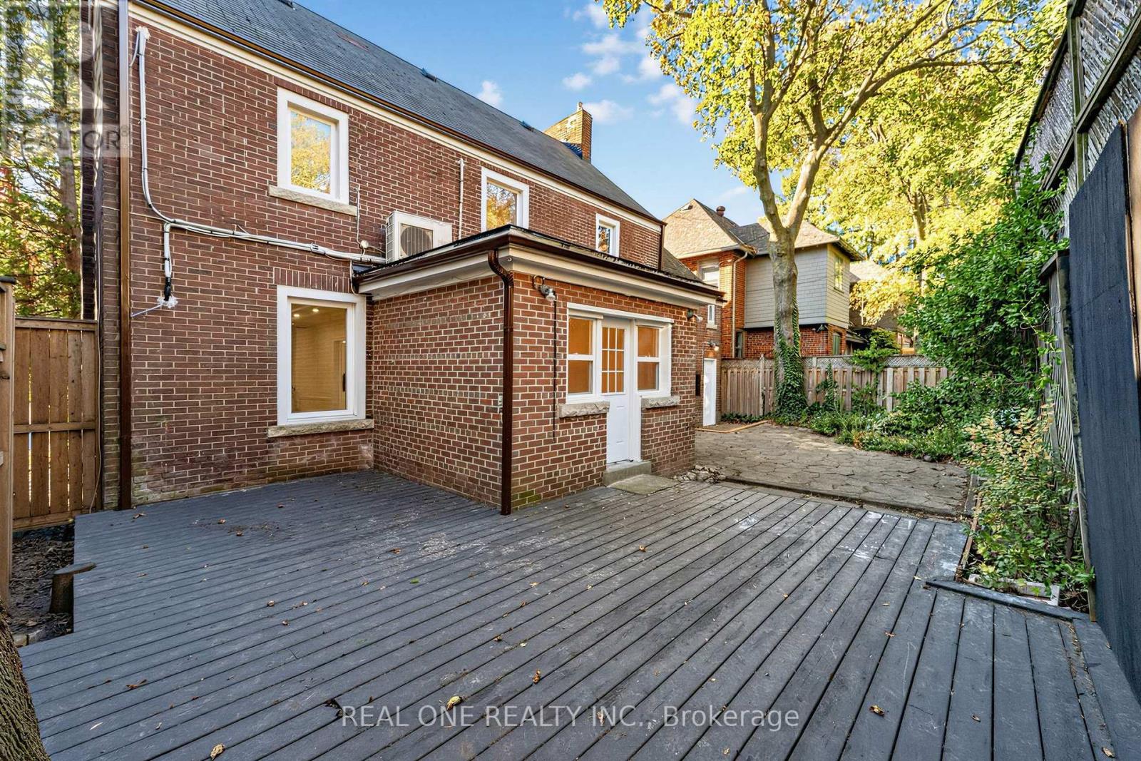 603 Spadina Road Property Photo 27