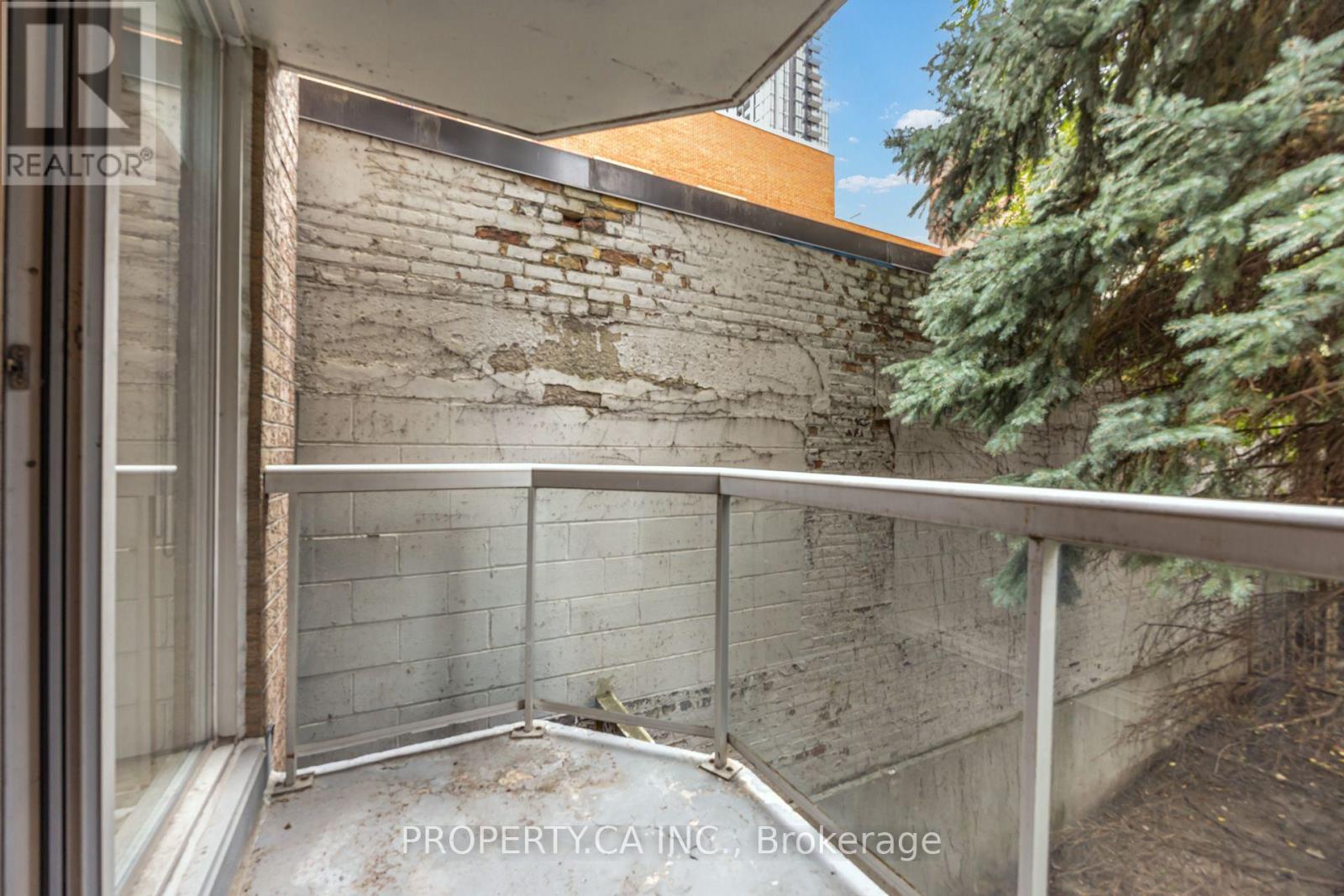 209 - 330 Adelaide Street E Property Photo 26